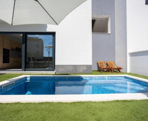 Luxury apartment in Ciovo 200 meters from the sea, with swimming pool - pic 4