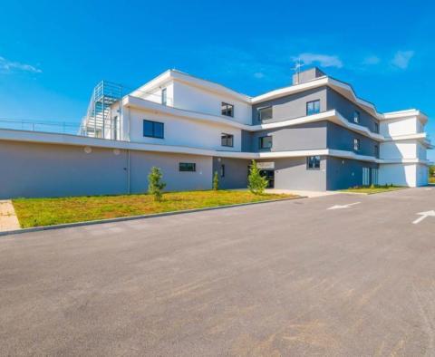 Hôtel nouvellement construit de 24 chambres à Vabriga, près de Porec - pic 16