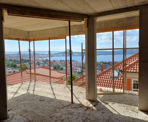 Idealny penthouse na półwyspie Ciovo w nowej butikowej rezydencji - pic 17