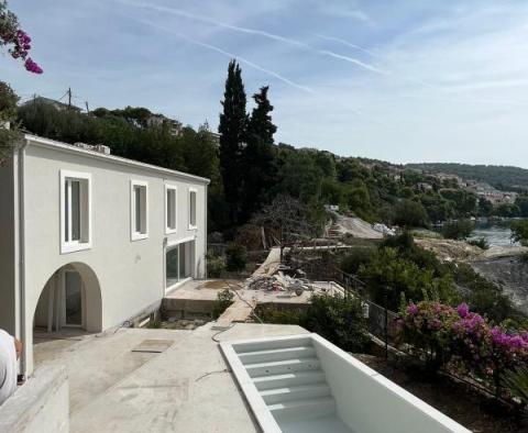 Seltene neue Villa in der 1. Reihe zum Meer auf Ciovo - foto 12