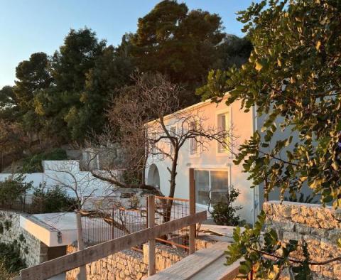 Seltene neue Villa in der 1. Reihe zum Meer auf Ciovo - foto 33