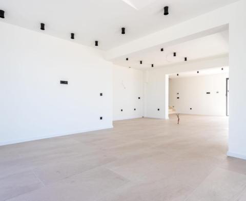 Sensationelle Villa mit herrlichem Meerblick in Brela - foto 31