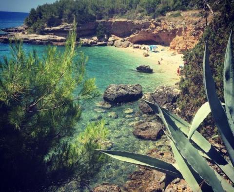 Faszinierendes Grundstück mit Panoramablick auf das Meer auf der Insel Hvar - foto 4