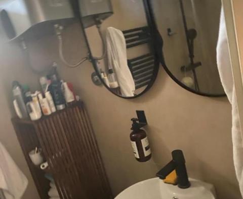 Wunderschöne Wohnung in Njivice, Omišalj, 450 Meter vom Meer entfernt - foto 10