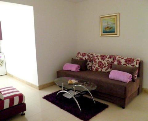 Apartmanház a tenger közelében Funtanában, Porec közelében - pic 9
