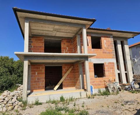 Rohbau-Villa in ruhiger Lage in Vrbnik auf der Insel Krk - foto 4