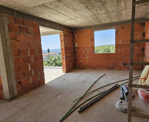 Rohbau-Villa in ruhiger Lage in Vrbnik auf der Insel Krk - foto 18