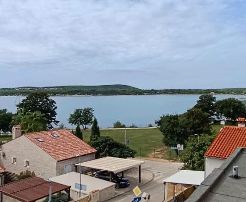 Luxus apartman egy új épületben, 100 m-re a tengertől, panorámás kilátással a tengerre Medulinban - pic 30