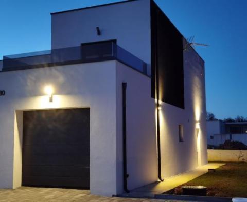 Bright new villa in Vodnjan area - pic 8