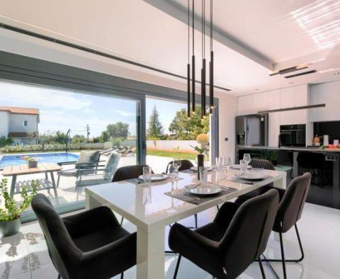 Bright new villa in Vodnjan area - pic 15