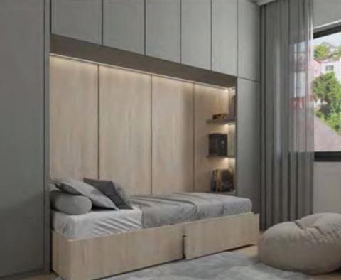 Luxurious four-bedroom apartment with garden in Zagreb, Srebrnjak area - pic 4