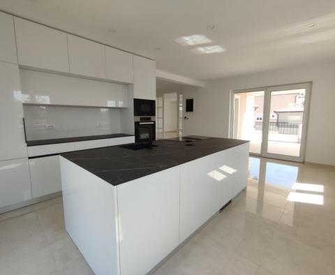 Super villa in Crveni Vrh, Umag cca. 1 km from the beach - pic 9