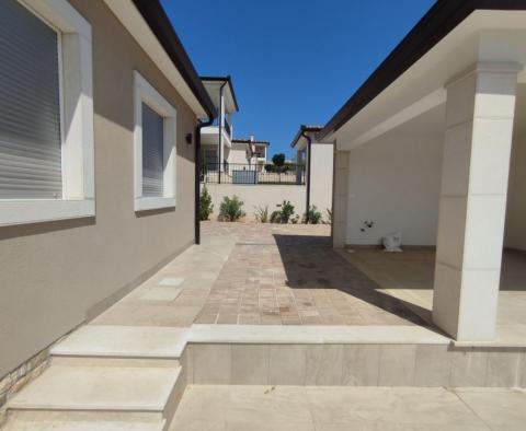 Super villa in Crveni Vrh, Umag cca. 1 km from the beach - pic 26
