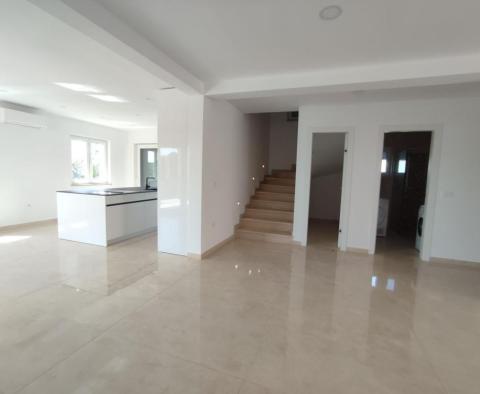 Super villa in Crveni Vrh, Umag cca. 1 km from the beach - pic 34