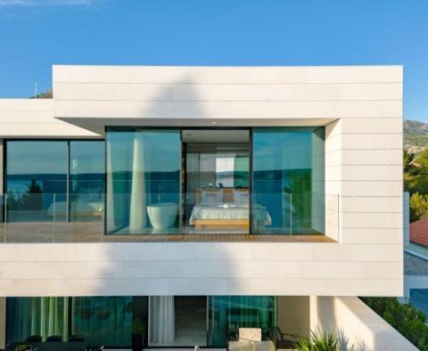 Magnificent modern villa cca. 100 meters from the sandy beach in Starigrad-Paklenica area - pic 37