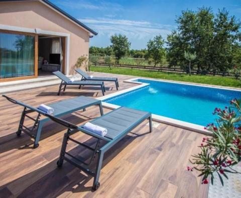 Bájos kis villa Porečben - pic 5