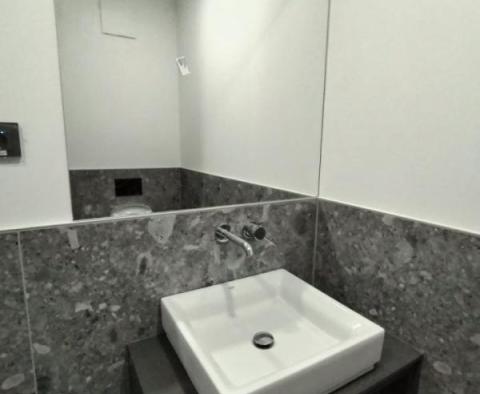 Luxusní byt smart home o velikosti 96 m2. v centru Puly - pic 15