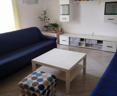House in Poreč area on 2156 sqm. of land - pic 2