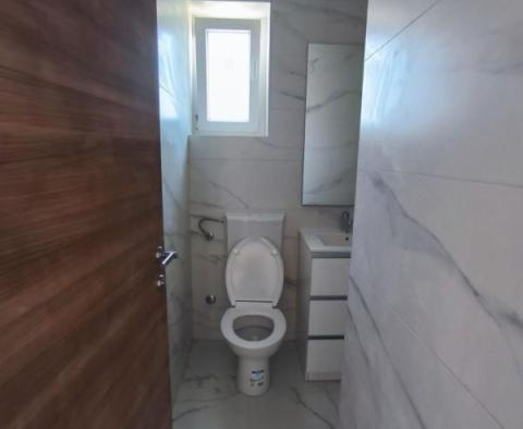 Przestronne mieszkanie w doskonałej lokalizacji w budynku z basenem w Banjole! - pic 18