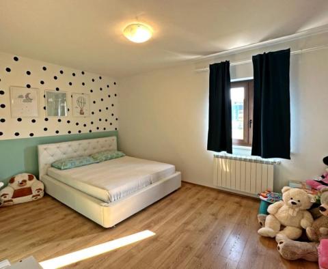Dům v oblasti Labinu na prostorném terénu 1900 m2. - pic 20