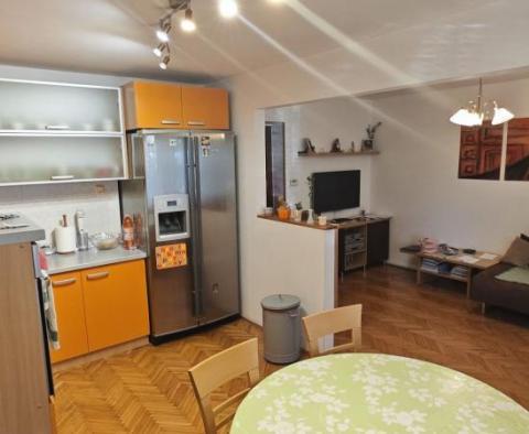 Appartement de trois chambres idéalement situé à 250 mètres de la mer à Crikvenica ! - pic 4