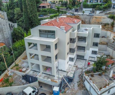 Luxurious apartment in an exclusive location in the centre of Opatija - pic 21