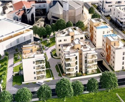 New complex of central location in Zadar - pic 6