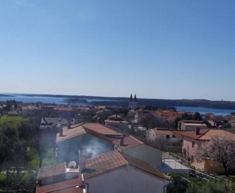 Újonnan épült villa Medulinban, panorámás kilátással a tengerre - pic 2