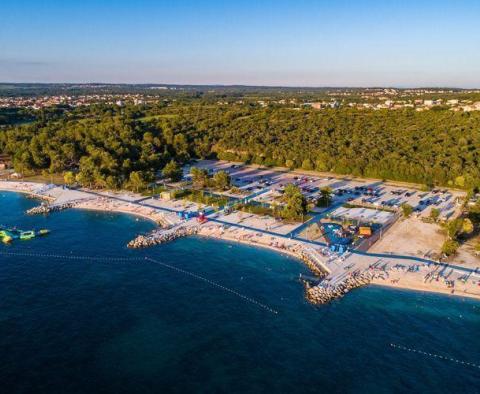 Egyedülálló projekt a csodálatos kavicsos strand mellett Pula külvárosában - pic 3