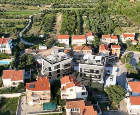 Nouveaux appartements de luxe dans la banlieue de Diklo à Zadar - pic 26