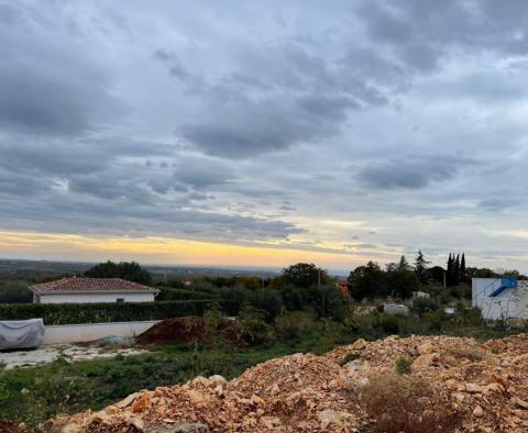 Three luxury villas in Kastelir area of Porec region, distant sea views - pic 4