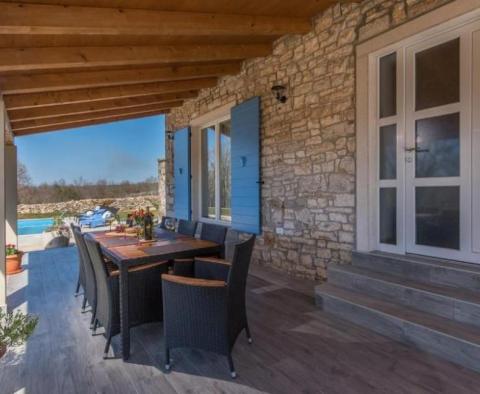 Indigenous stone villa in Lovrec with a spacious estate of 9000 sq.m. - pic 16