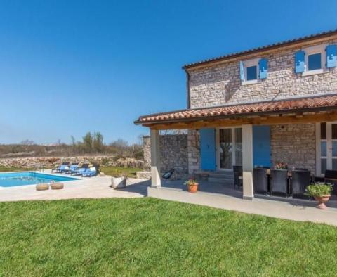 Indigenous stone villa in Lovrec with a spacious estate of 9000 sq.m. - pic 18