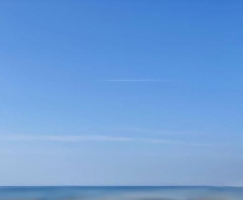 Two-bedroom apartment with sea views in Novigrad - pic 2
