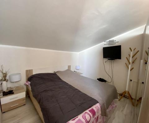 Two-bedroom apartment with sea views in Novigrad - pic 6