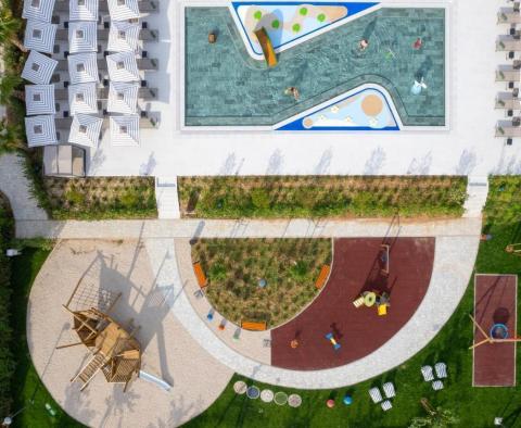 Nové luxusní apartmány v 5***** resortu u pláže nedaleko Zadaru s 5% výnosem z pronájmu - pic 8