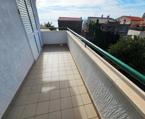 4 apartmanból álló apartmanház Igrane-ban a Makarska riviérán, 40 méterre a tengertől - pic 6