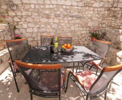 4 apartmanból álló apartmanház Igrane-ban a Makarska riviérán, 40 méterre a tengertől - pic 15