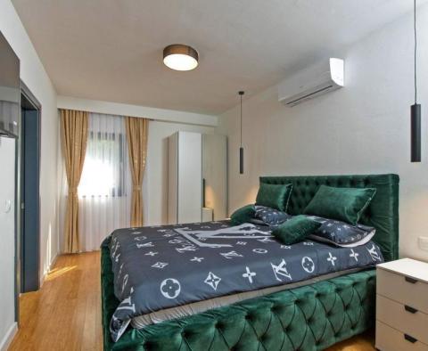 Elegantní vila s bazénem v oblasti Rabac - pic 11