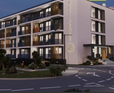 Luxusní penthouse 84m2, novostavba 800m od moře! - pic 2