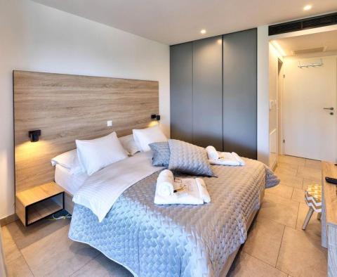 Paketverkauf der beiden modernen Luxusvillen auf Korčula, 50 Meter vom Meer entfernt - foto 14