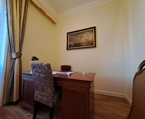 Two luxury apartments of 285 m2 in Rijeka, Belvedere area - pic 23