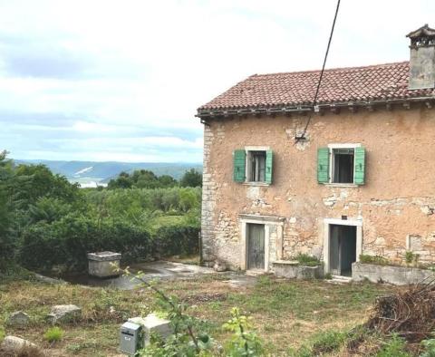 House for renovation in Rakalj, Marčana, with sea views, less than 1 km from the beach - pic 4