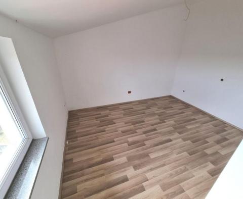 Maison à Marcana, avec garage - pic 10