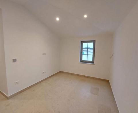 Új isztriai stílusú villa Barbanban eladó - pic 22