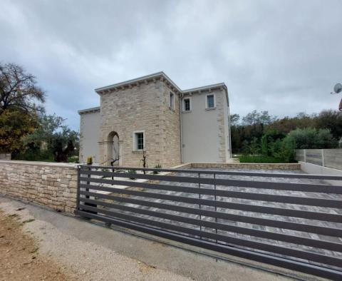 Új isztriai stílusú villa Barbanban eladó - pic 28