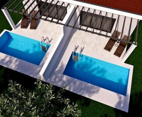 New structure in Buje with two apartments and two swimming pools - pic 2