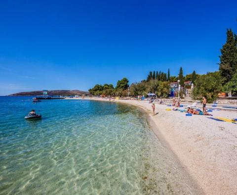 3*** csillagos szálloda kivételes tengeri panorámával Trogir környékén, mindössze 80 méterre a tengertől - pic 6