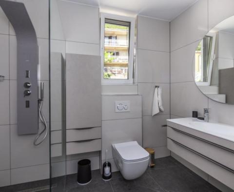 Wyprzedaż pakietowa - dwie nowe wille z basenem, wellness - w Moscenickiej Dradze - pic 12