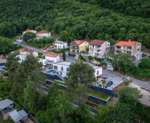 Wyprzedaż pakietowa - dwie nowe wille z basenem, wellness - w Moscenickiej Dradze - pic 29